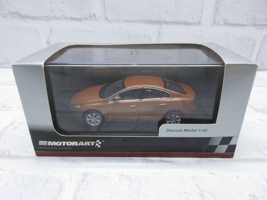 Amazon | ミニカー 1/43 ボルボ S60 オレンジ ディーラー正規品
